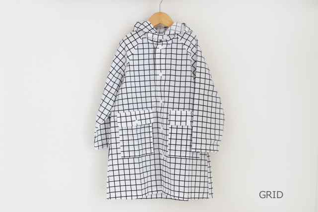 GEOMETRY RAINCOAT(110cm)