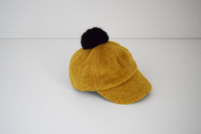 FLEECE POMPOM CAP M