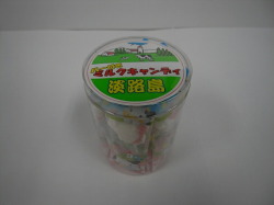 棒付ミルクキャンディイチゴ【淡路島　鳴門千鳥本舗】