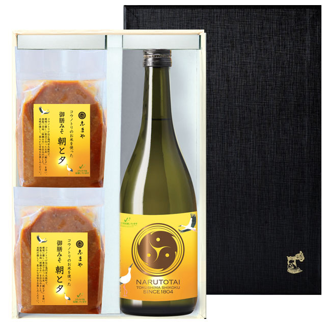 コウノトリのお米を使った日本酒とお味噌セット