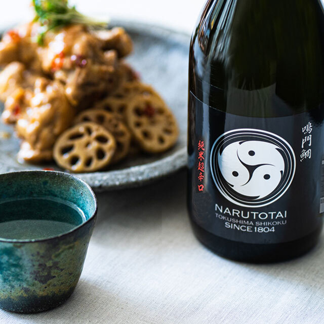 鳴門鯛 純米超辛口 巴（ともえ）