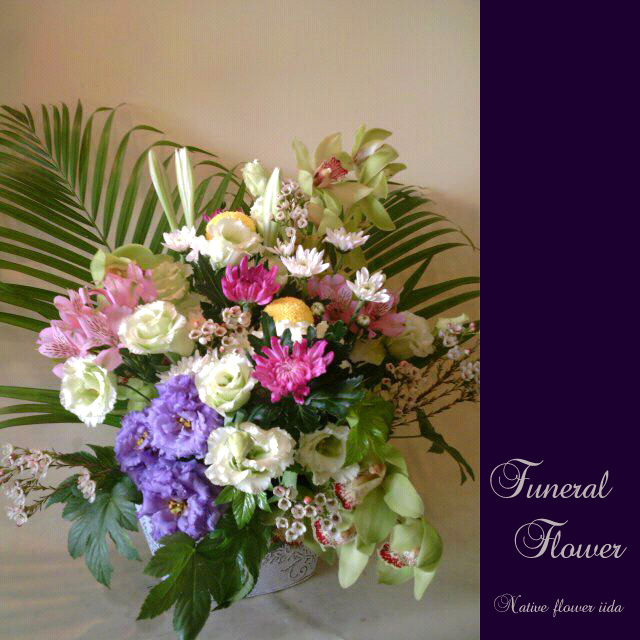 お供え花　一周忌三回忌七回忌