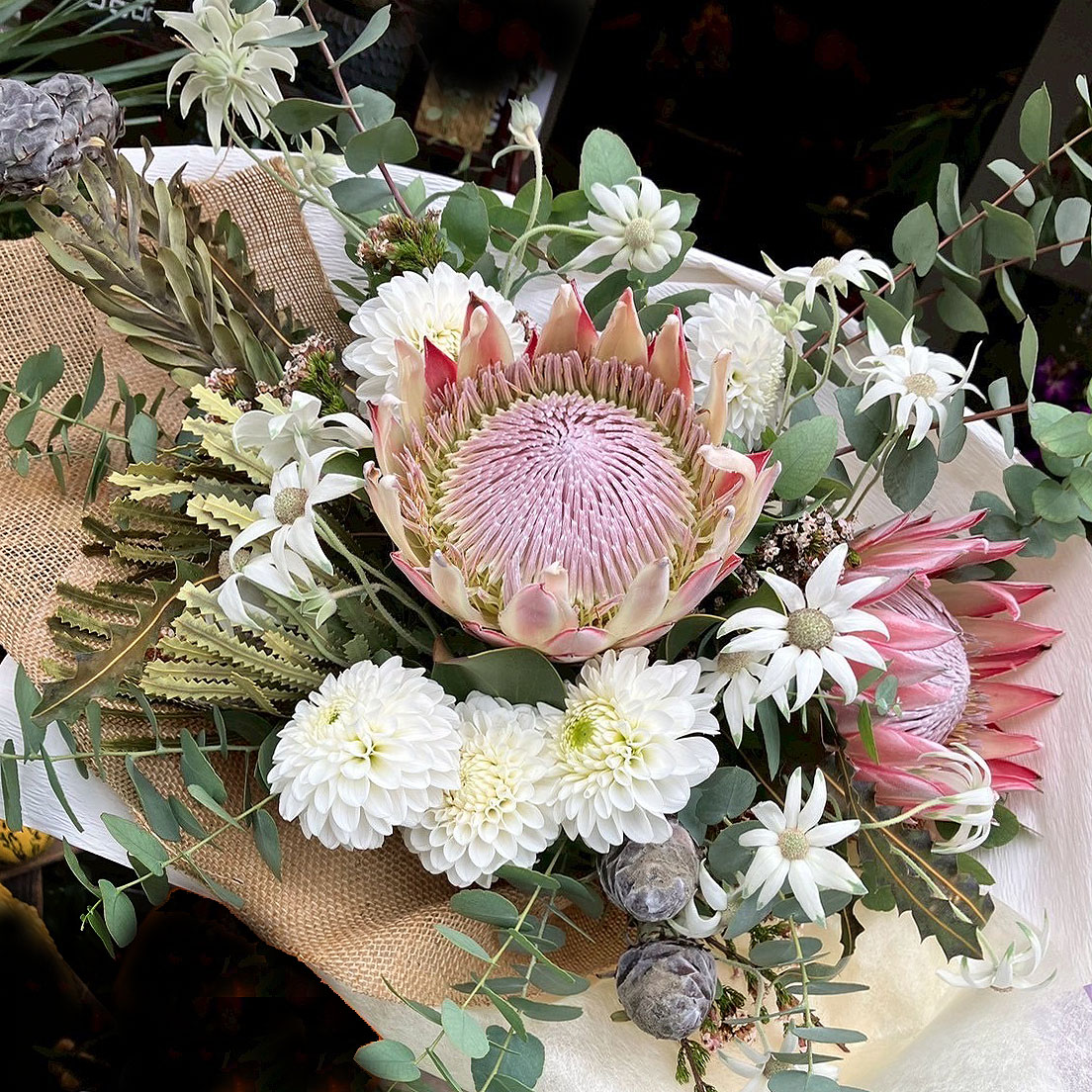 二子玉川花屋　ネイティブフラワーイーダ おまかせ花束