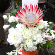 結婚祝い　花　アレンジメント　プロテア　ネイティブフラワーイーダ　東京花屋