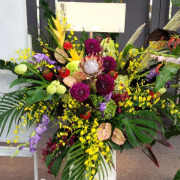 スタンド花　東京　二子玉川の花屋　ネイティブフラワーイーダ