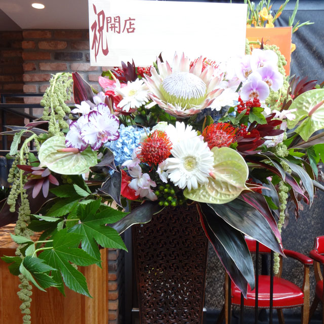 公演祝い　スタンド花　東京　二子玉川の花屋　ネイティブフラワーイーダ