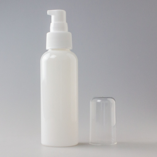 乳白半透明 ポンプ容器 100mL 肩丸ボトル