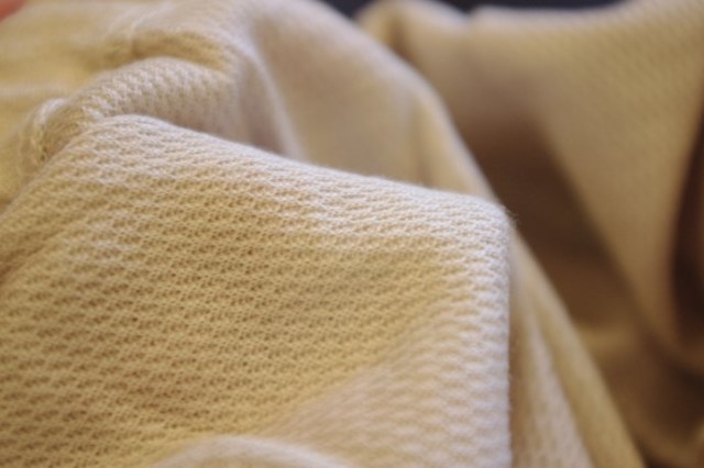 マリーネ　シルクウールボトム