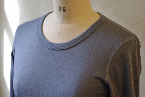 Joha150_シルクウール長袖_首回りG5
