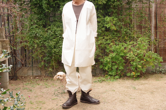 タグ付き未使用品　MUYA リバリーコートスプリングコート　オフホワイト タグ付き未使用品 MUYA リバリーコートスプリングコート オフ