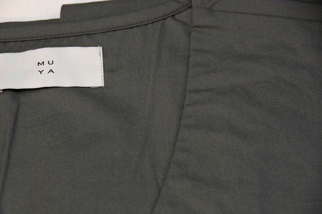 リバリーコート　チャコール