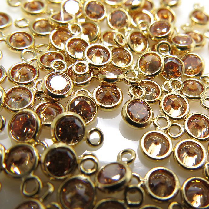 14kgfチャーム キュービックジルコニア CZ シャンパン 3mm（ベゼル）ゴールドフィルド（25個）