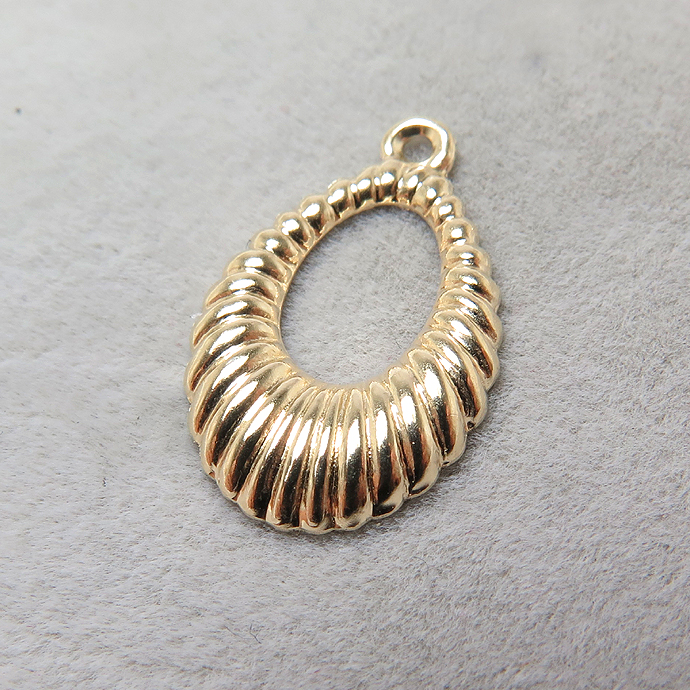 14kgfチャーム・シャンデリア（ドロップ・19mm×12mm）「ゴールドフィルド」（2個）