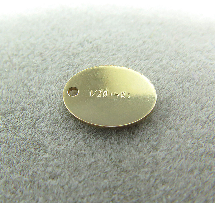 14kgfゴールドフィルド・板カン/タグ　刻印（7.3×5.5mm）（7個）