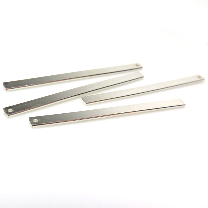 シルバーアクセサリーパーツ　バー（1ホール）2.5mm×38.1mm 「SV925」（50本）