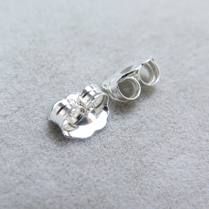 SV925パーツ/ピアスキャッチ（5.0mm×5.8mm）（50個）