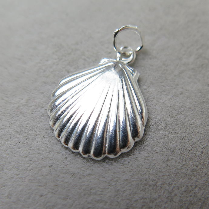 シルバーアクセサリーチャーム（シェル）【11mm】「SV925」（2個）