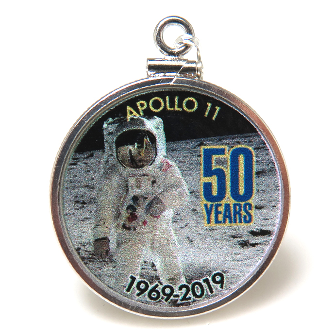 アポロ11号 APOLLO 月面着陸 50周年記念 コインペンダント・アメリカ クオーター（25セント）バチカン付「シルバーSV925」（【C】1個）