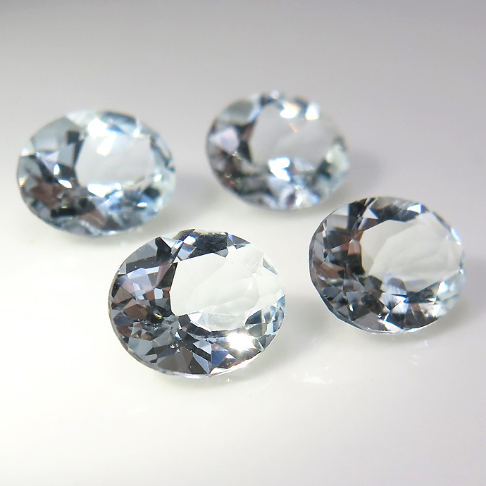 アクアマリン 天然石ルース（ブラジル産 非加熱）オーバル【6×4mm】ファセットカット（10個）