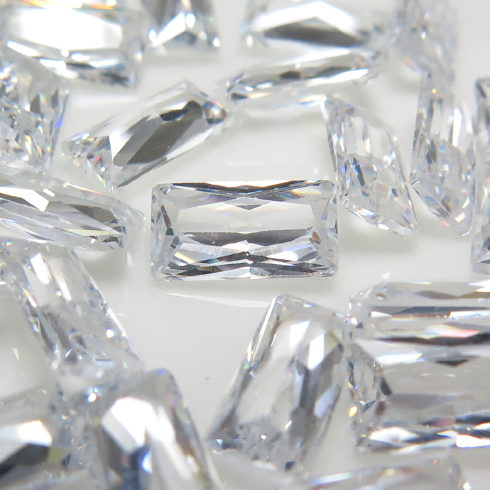 キュービックジルコニアcz【AAA】・ルース（裸石）・バゲット【3×2mm】ファセットカット（150個）