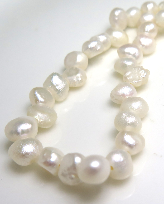 バロックパール ビーズ 淡水真珠 （ホワイト系）5～6mm / 18cm（1連）