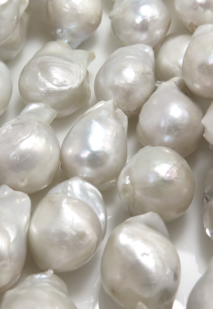 オイスターバロックパール 淡水真珠 ビーズ （ホワイト系） 13～16mm×14～20mm（1連）