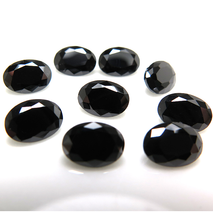キュービックジルコニアcz【AAA】・ルース（裸石）/オーバル（ブラック）【6×4mm】ファセットカット（50個）