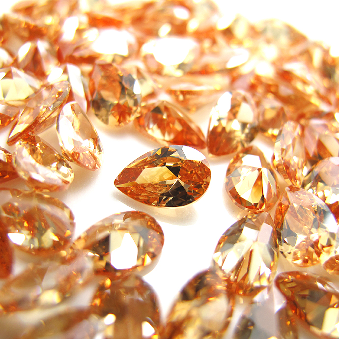 キュービックジルコニアcz【AAA】・ルース（裸石）・（シャンパン）/ペアシェイプ【6×4mm】ファセットカット（40個）
