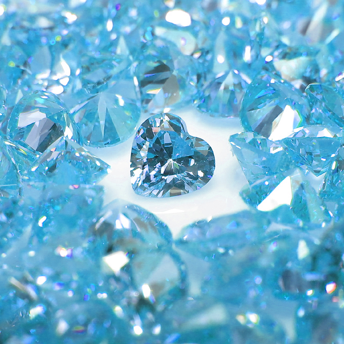 キュービックジルコニアcz【AAA】・ルース（裸石）・/ハート（アクアマリン）【4×4mm】ファセットカット（25個）