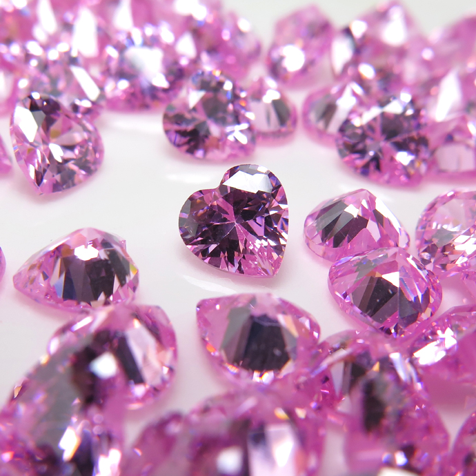 キュービックジルコニアcz【AAA】・ルース（裸石）・/ハート（ピンク）【6×6mm】ファセットカット（250個）