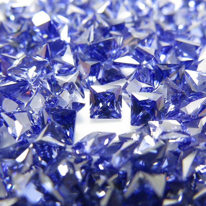 キュービックジルコニアcz【AAA】・ルース（裸石）【タンザナイト】/スクエア【4×4mm】ファセットカット（100個）