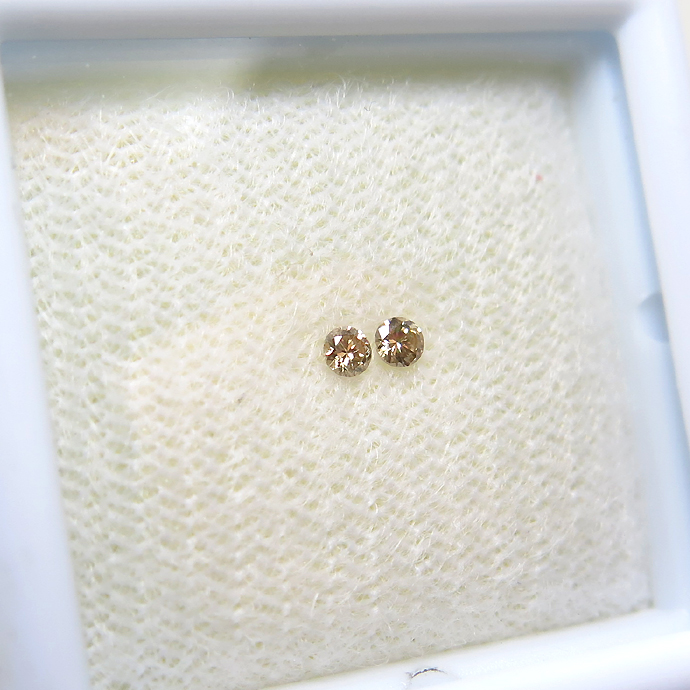 シャンパンダイヤモンド ルース 天然石【VVS（AAA）-SI】（アフリカ産・無処理）ラウンド【1.2mm】ダイヤモンドカット（1個）