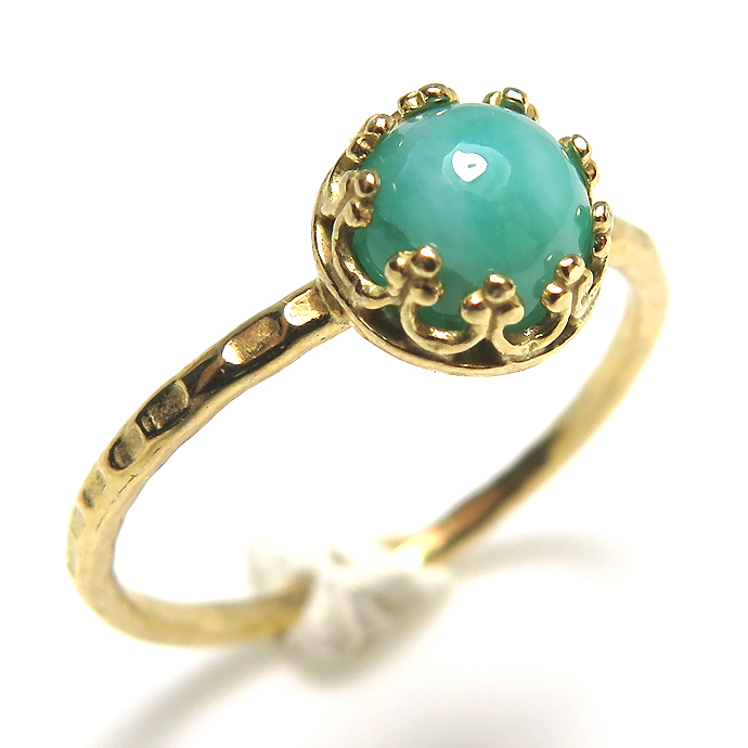 ミルキーグリーン エメラルド指輪 リング 天然石＜5月誕生石＞ハンマード ラウンド6mm 真鍮ブラス・ゴールドカラー/1個