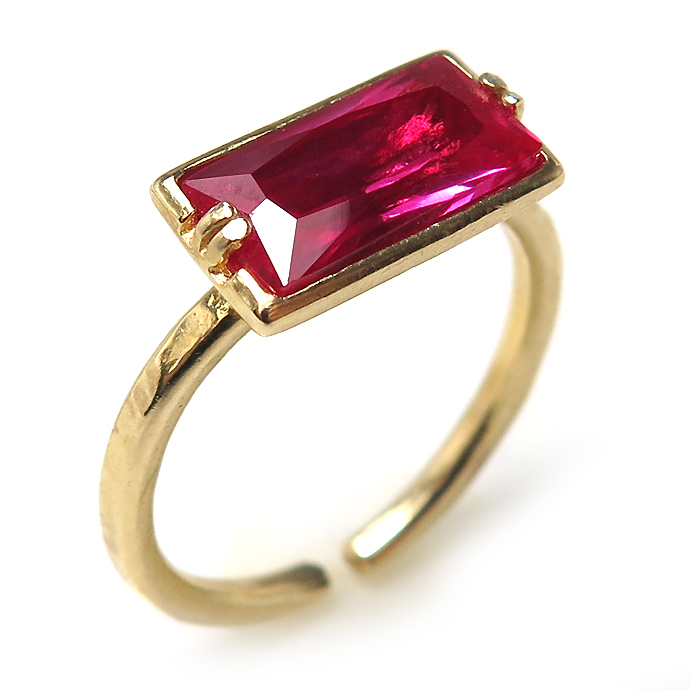 ルビー 指輪 合成石 リング（バゲット10×5mm）（真鍮ブラス・ゴールドカラー）