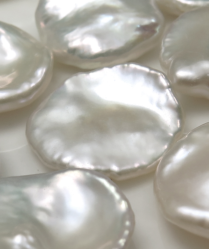 ケシパール 花びら ルース 淡水真珠 穴無 13～17mm 2個