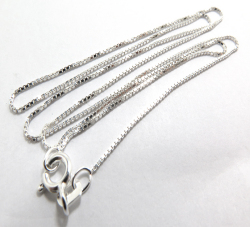 シルバー925/チェーンネックレス40cm【ダイヤカットボックスチェーン・0.65mm】（1本）