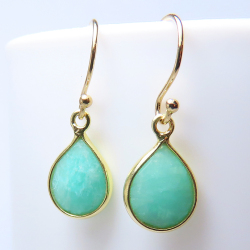 アマゾナイト 天然石ピアス 13×8mmペアシェイプ ドロップ  