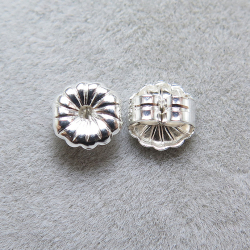 SV925パーツ/ピアスキャッチ（5.0mm×5.2mm）（20個）