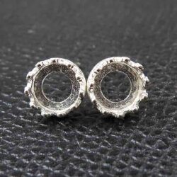 ピアス 空枠 ラウンド クラウン（ベゼルセッティング/カボション）6mm（真鍮ブラス・シルバーカラー）25ペア