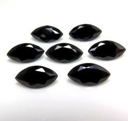 キュービックジルコニアcz【AAA】・ルース（裸石）（ブラック）/マーキス【8×4mm】ファセットカット（40個）