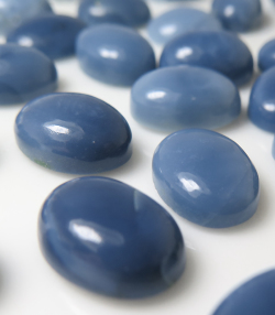 ブルーオパール/カボションカット・オーバル 天然石ルース 16×12mm