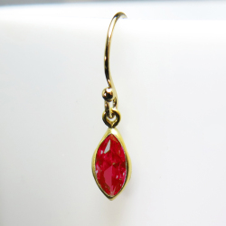 ジルコニアピアス キュービックジルコニア CZ 14KGF ゴールドフィルド マーキス ボールエンドフック レッド 8×4mm