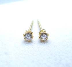 合成モアサナイト・人工ダイヤモンド類似石ピアス 14金 14K/2mmラウンド6本爪・スタッドピアス