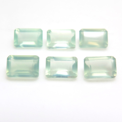 カルセドニー スプリンググリーン（染）天然石ルース レクタングル・オクタゴン【6×4mm】ファセットカット（50個）