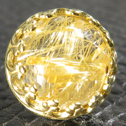 ゴールデンルチルクオーツ ピアス 天然石 8mm ラウンド ベゼル クラウン 真鍮 ゴールドカラー 1個