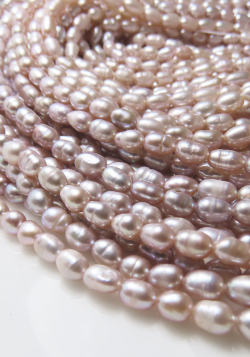 淡水パール ビーズ ライス 真珠（ペールパープル～ラベンダーピンク）3～3.5mm（25連）