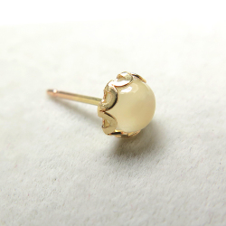 ベゼルカボションピアス（天然石ムーンストーン＜6月誕生石＞ 5mm）「ゴールドフィルド（14kgf）」（25ペア）