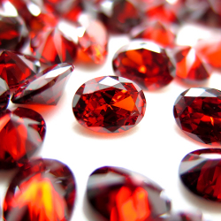 キュービックジルコニアcz【AAA】・ルース【ガーネット】/オーバル【6×4mm】ファセットカット（35個）