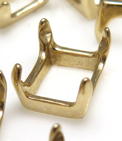 レクタングル 石枠 空枠 オクタゴン オクタゴン  10×8mm 4本爪（真鍮ブラス ゴールドカラー）50個