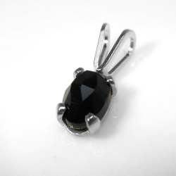 ブラックオニキス ペンダントトップ 天然石 カボション ローズカット オーバル6×4mm シルバーSV925（1個）